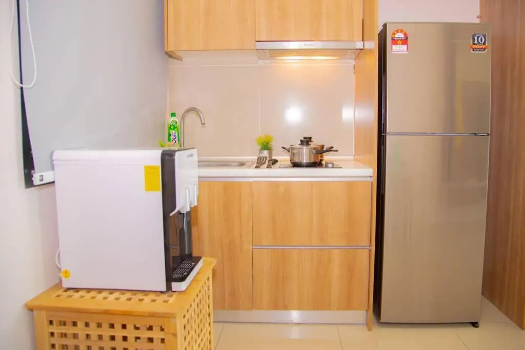 Best Scene/ 5 Pax/ Mount Austin Jb/ Toppen, Ikea Apartment Johor Bahru