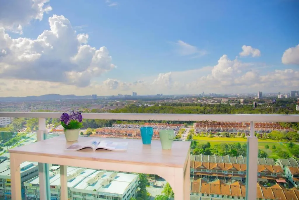 Best Scene/ 5 Pax/ Mount Austin Jb/ Toppen, Ikea Apartment Johor Bahru 0*,
